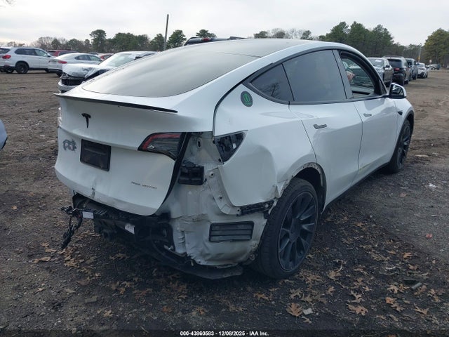 2021 TESLA MODEL Y 5YJYGDEE6MF077084 Photo 3