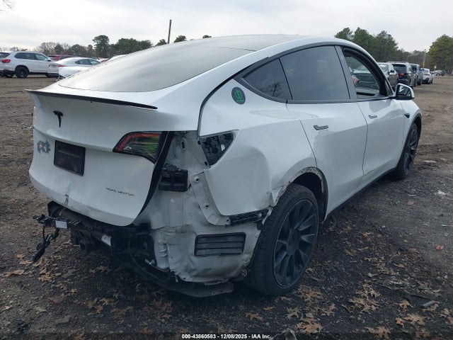 2021 TESLA MODEL Y 5YJYGDEE6MF077084 Photo 5