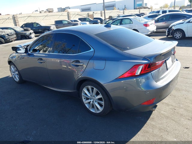 Lexus IS 250 2015 JTHBF1D24F5060642 Image 3