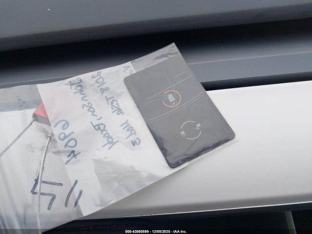 2018 TESLA MODEL 3 5YJ3E1EB8JF081833 Photo 10