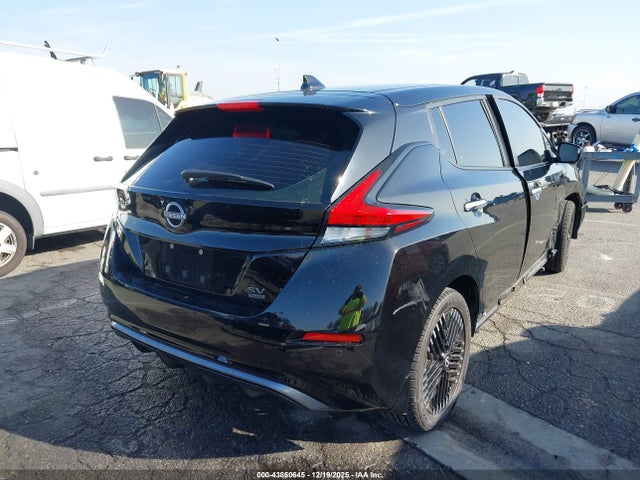 2023 NISSAN LEAF 1N4CZ1CV3PC557936 Photo 3