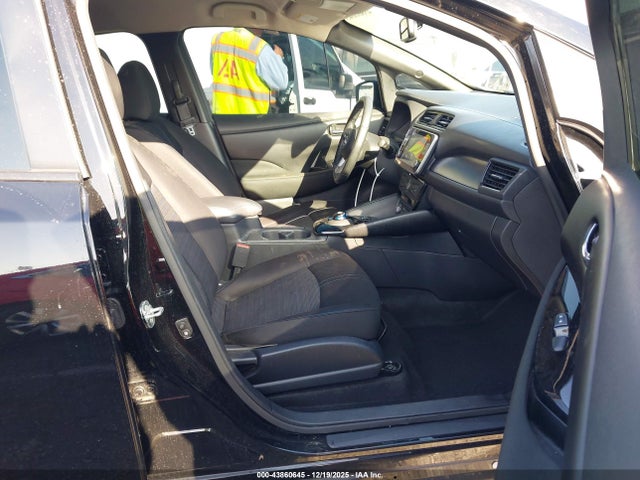 2023 NISSAN LEAF 1N4CZ1CV3PC557936 Photo 4