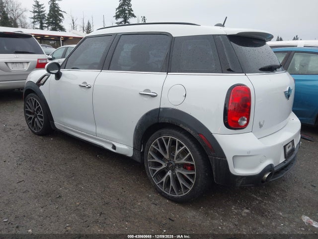2015 MINI COUNTRYMAN WMWXD1C55FWS34931 Photo 2