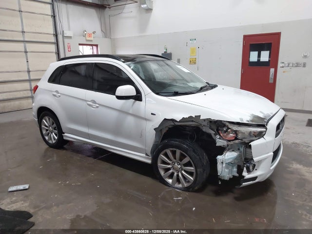 2011 MITSUBISHI OUTLANDER SPORT JA4AR4AU2BZ015384 Photo 0