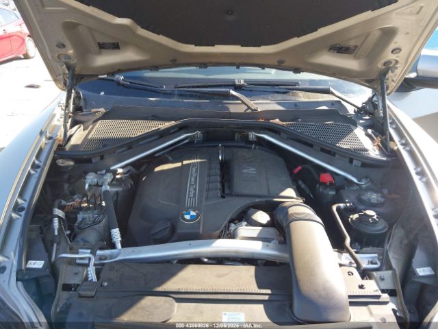 2011 BMW X5 5UXZV4C5XBL741098 Photo 9