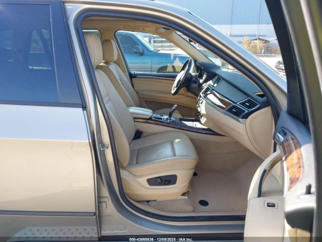 2011 BMW X5 5UXZV4C5XBL741098 Photo 4