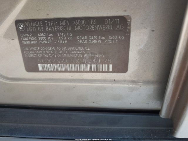 2011 BMW X5 5UXZV4C5XBL741098 Photo 8