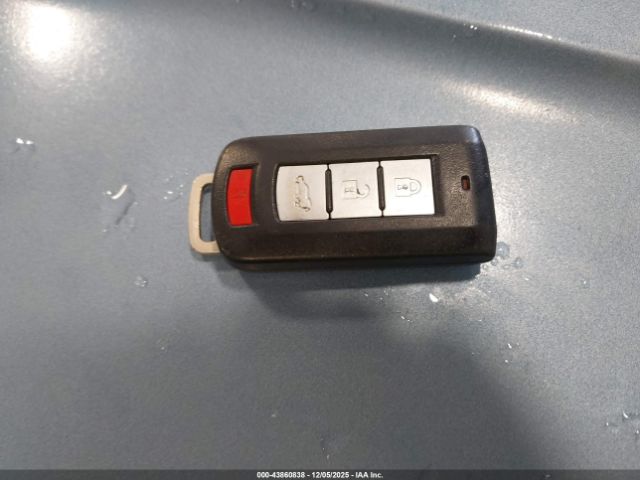 2020 MITSUBISHI OUTLANDER JA4AD3A33LZ020773 Photo 10