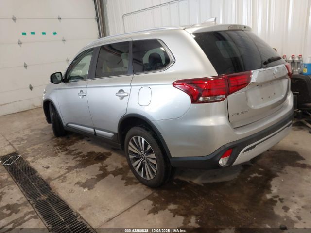 2020 MITSUBISHI OUTLANDER JA4AD3A33LZ020773 Photo 2