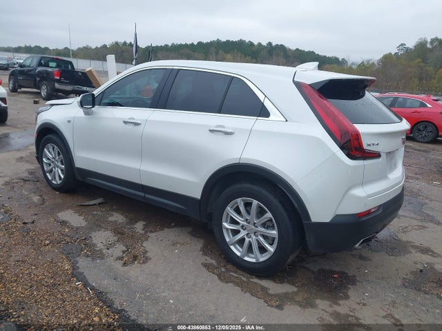 2023 CADILLAC XT4 1GYAZAR47PF173067 Photo 2