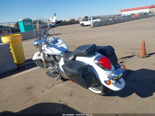 2023 SUZUKI VL800 JS1VS55A4P7100144 Photo 2