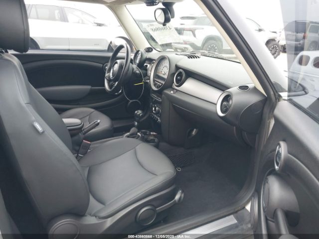 2011 MINI COOPER WMWSU3C59BT094321 Photo 4