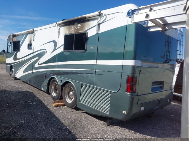 Продажа на аукционе авто 2001 Roadmaster Rail Executive Signature, vin: 1RF12061111011088, номер лота: 43860890