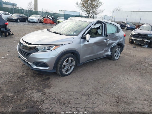 3CZRU6H31KG713950 Honda HR-V LX