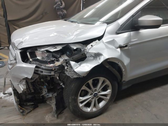 2018 FORD ESCAPE 1FMCU0GD2JUC36004 Photo 5