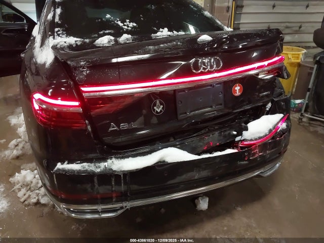 2019 AUDI A8 L WAU8DAF81KN007424 Photo 5