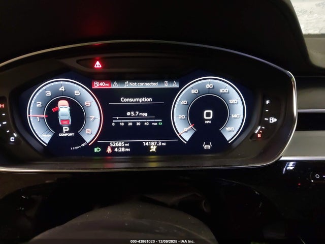 2019 AUDI A8 L WAU8DAF81KN007424 Photo 6