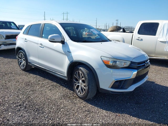 2018 MITSUBISHI OUTLANDER SPORT JA4AP3AU4JZ033920 Photo 0