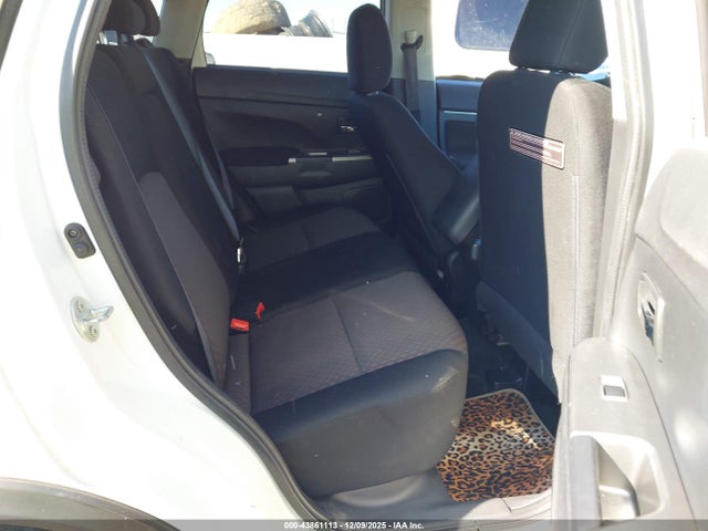 2018 MITSUBISHI OUTLANDER SPORT JA4AP3AU4JZ033920 Photo 7