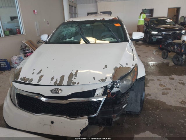 Auction sale of the 2013 Kia Optima Lx, vin: 5XXGM4A7XDG160154, lot number: 43861131