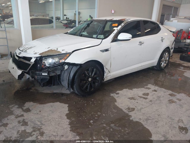 Auction sale of the 2013 Kia Optima Lx, vin: 5XXGM4A7XDG160154, lot number: 43861131