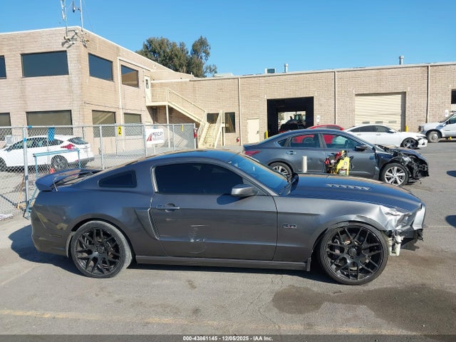 1ZVBP8CF0E5252907 Ford Mustang Gt Premium