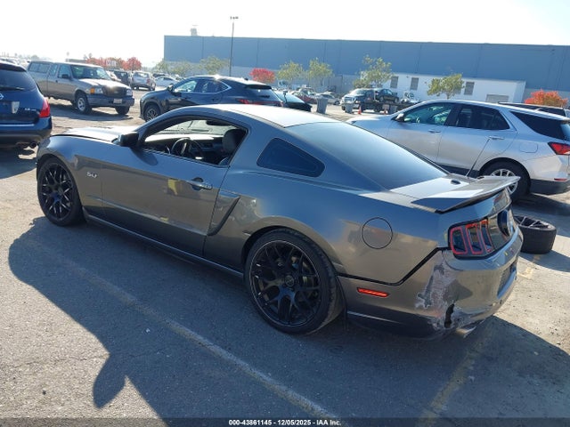 1ZVBP8CF0E5252907 Ford Mustang Gt Premium