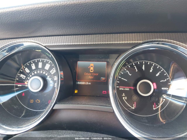 1ZVBP8CF0E5252907 Ford Mustang Gt Premium