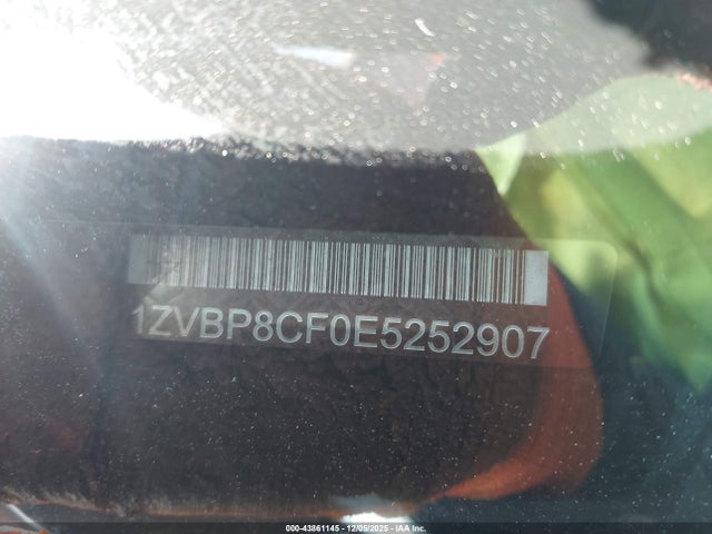 1ZVBP8CF0E5252907 Ford Mustang Gt Premium