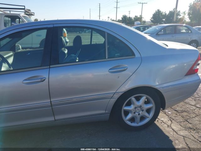 2003 MERCEDES-BENZ C 240 WDBRF61J13A480675 Photo 5