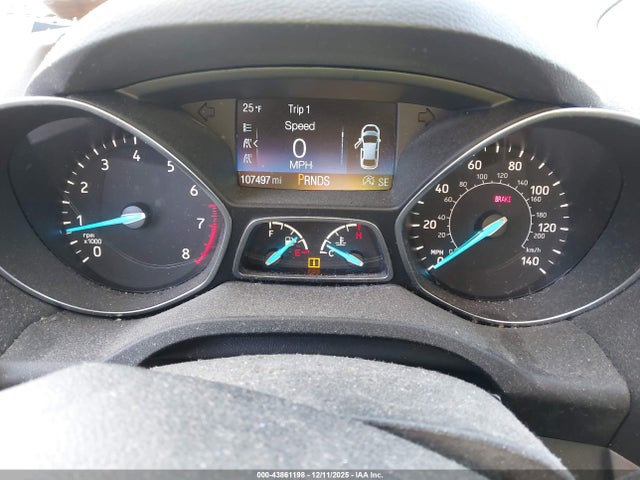 1FMCU9GD8JUB92501 Ford ESCAPE SE