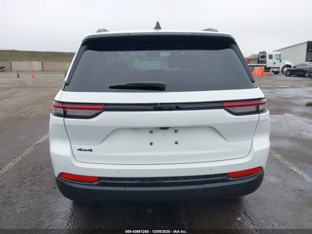 1C4RJHAG8SC357961 Jeep Grand Cherokee Altitude X 4x4