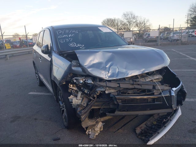 2017 MITSUBISHI OUTLANDER JA4AD2A39HZ058137 Photo 0