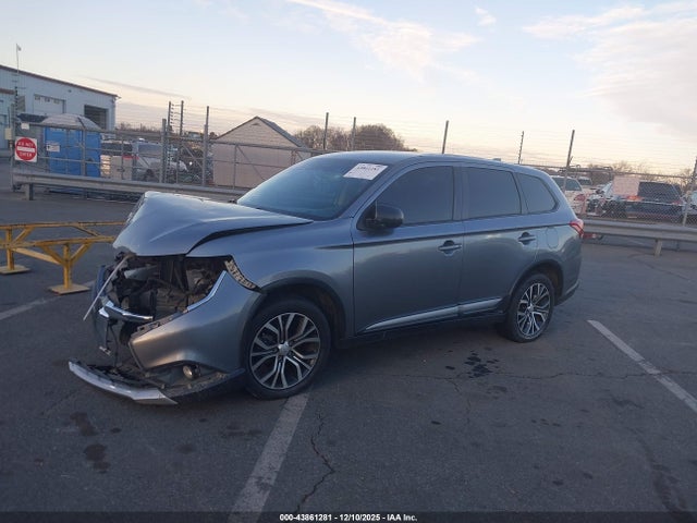 2017 MITSUBISHI OUTLANDER JA4AD2A39HZ058137 Photo 1