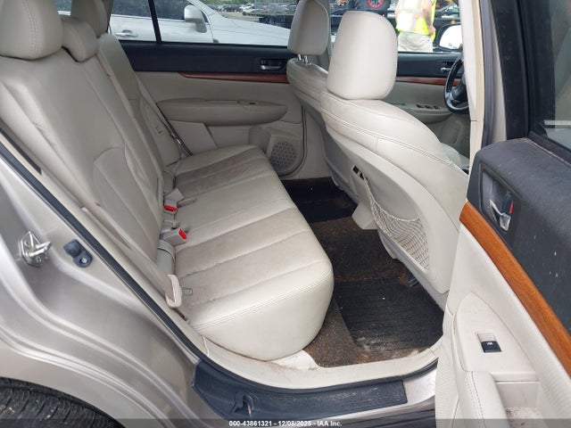 Продажа на аукционе авто 2014 Subaru Outback 2.5i Limited, vin: 4S4BRBLC5E3283674, номер лота: 43861321