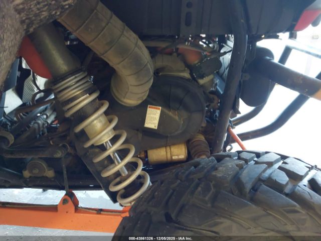 2016 POLARIS RZR 3NSVDE929GF462742 Photo 8