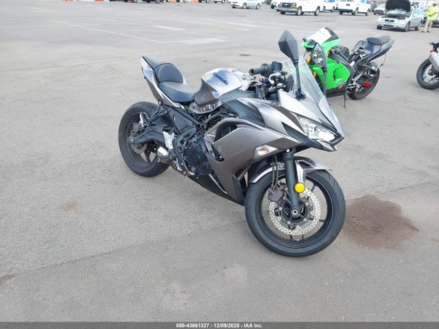 2021 KAWASAKI EX650 ML5EXEM17MDA30223