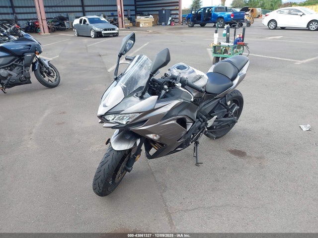 2021 KAWASAKI EX650 ML5EXEM17MDA30223 Photo 1
