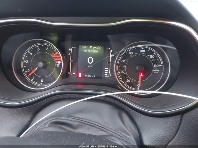 Jeep Cherokee Latitude 4x4 2019 1C4PJMCX3KD132421 Image 15