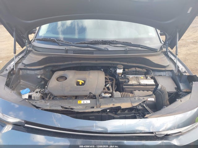 KNDJ23AU7M7747657 KIA SOUL LX