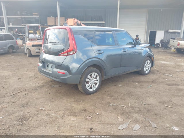 KNDJ23AU7M7747657 KIA SOUL LX
