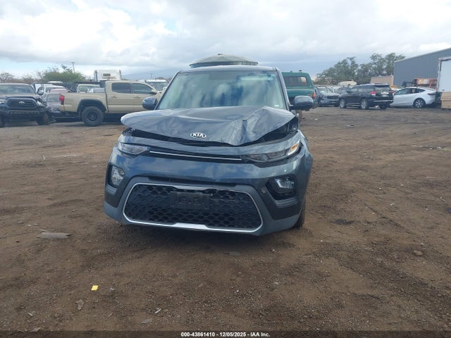 KNDJ23AU7M7747657 KIA SOUL LX