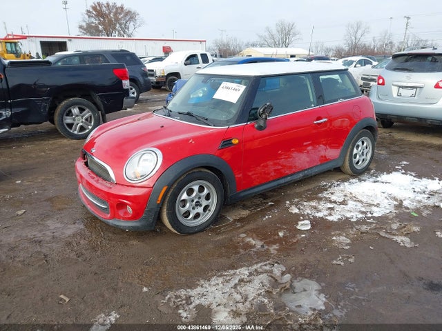2012 MINI COOPER WMWSU3C56CT543472 Photo 1