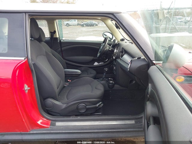 2012 MINI COOPER WMWSU3C56CT543472 Photo 4