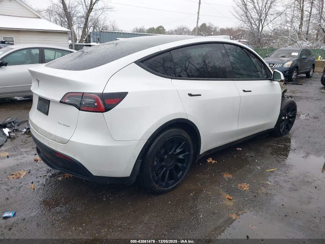 2022 TESLA MODEL Y 7SAYGAEE5NF466916 Photo 3