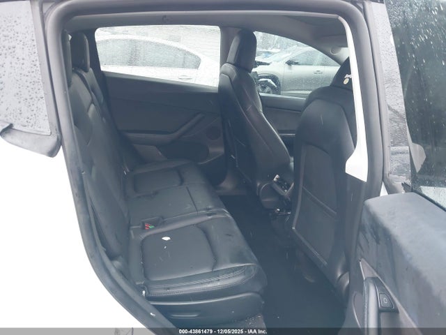 2022 TESLA MODEL Y 7SAYGAEE5NF466916 Photo 7