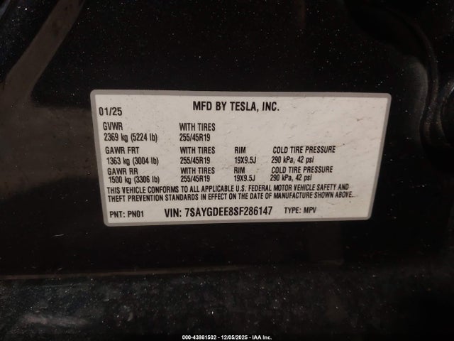 2025 TESLA MODEL Y 7SAYGDEE8SF286147 Photo 8