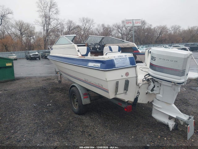43861504 :رقم المزاد ، BL3C74CJC585 vin ، 1985 Bayliner Capri مزاد بيع