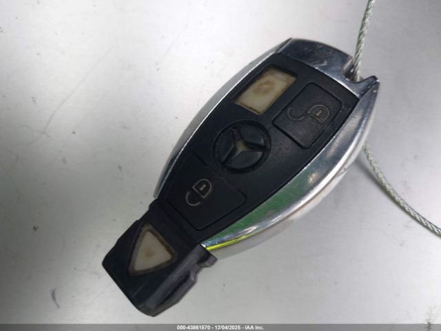 2013 MERCEDES-BENZ C 250 WDDGF4HB8DR279831 Photo 10