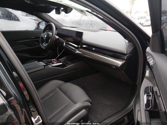 BMW M5 2026 WBS83FK06TCW13620 Image 5
